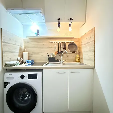 Cozy Just Steps From Train Station * لوكسمبورغ